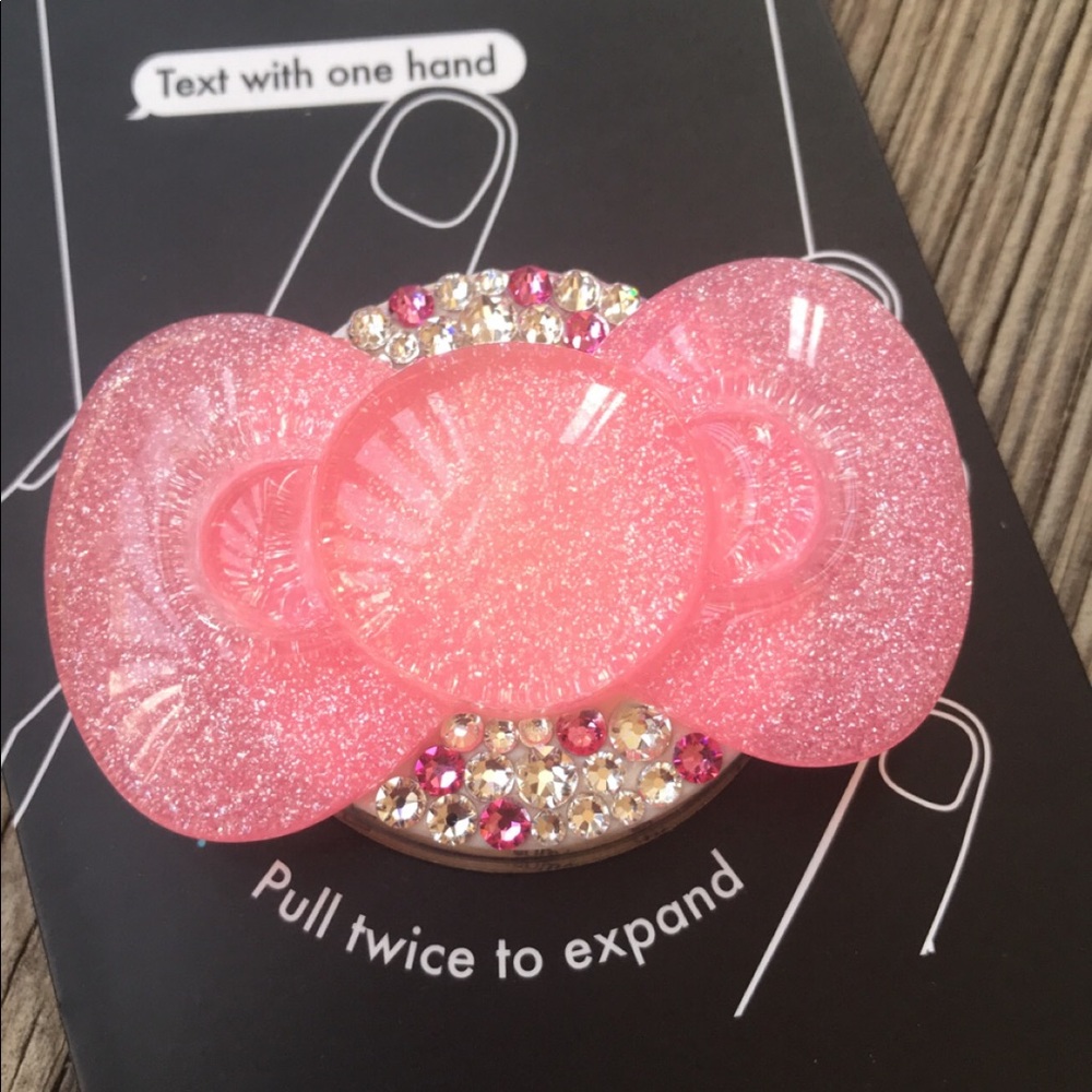 Hello Kitty Bow Popsocket with Swarovski C…